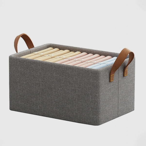 Clothes storage box